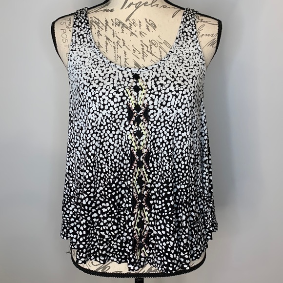 FREE with purchase! Jessica Simpson back button swing tank top embroidered S - Picture 1 of 9